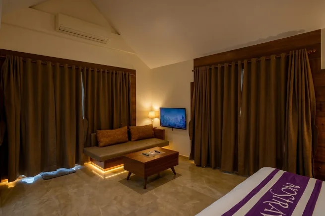 Courtyard Villa - 8